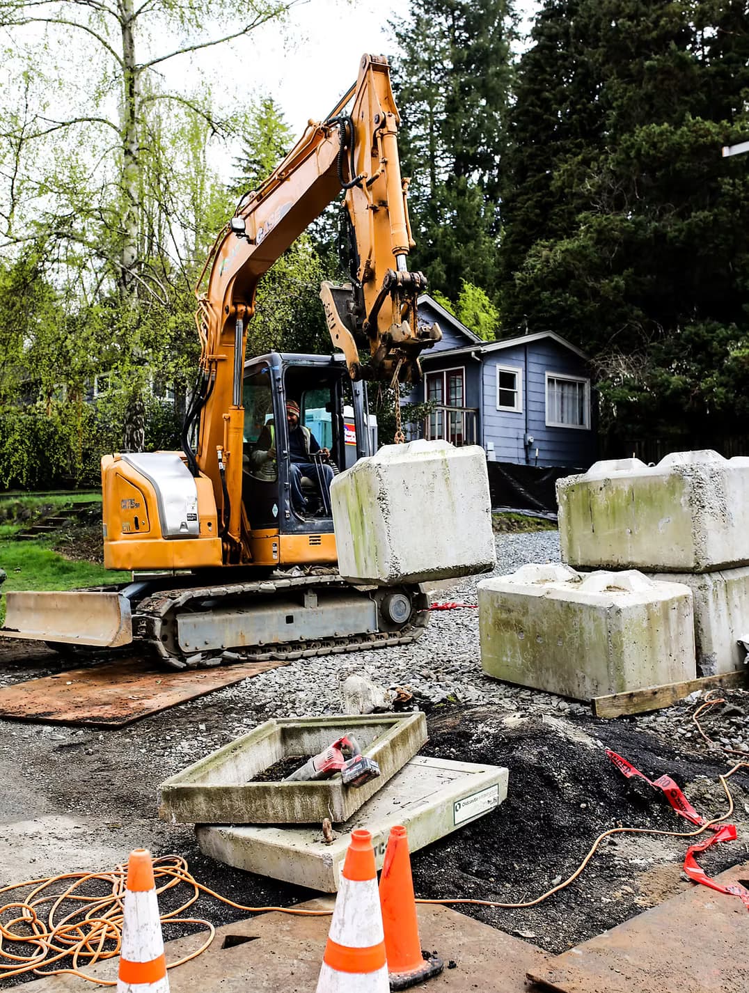 Ryatt Construction excavator on a residential jobsite in Seattle